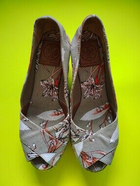 Tory Burch Floral Wedge Espadrilles 🌸